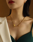 Khloe Bar Chain