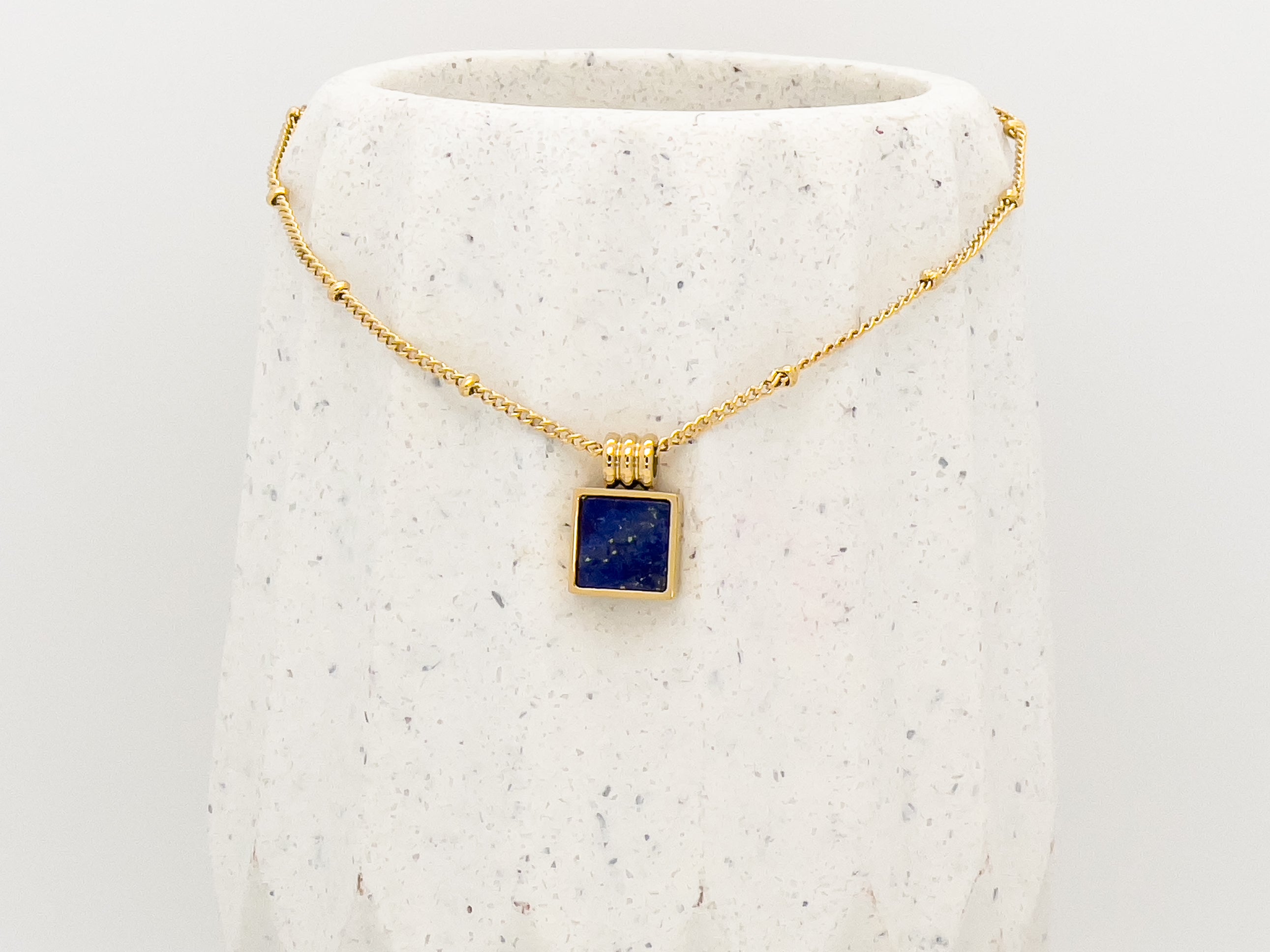 Deep Sea Lapis Pendant Necklace - Jewelry Online | Chic Chic Bon