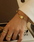 Khloe Bar Chain