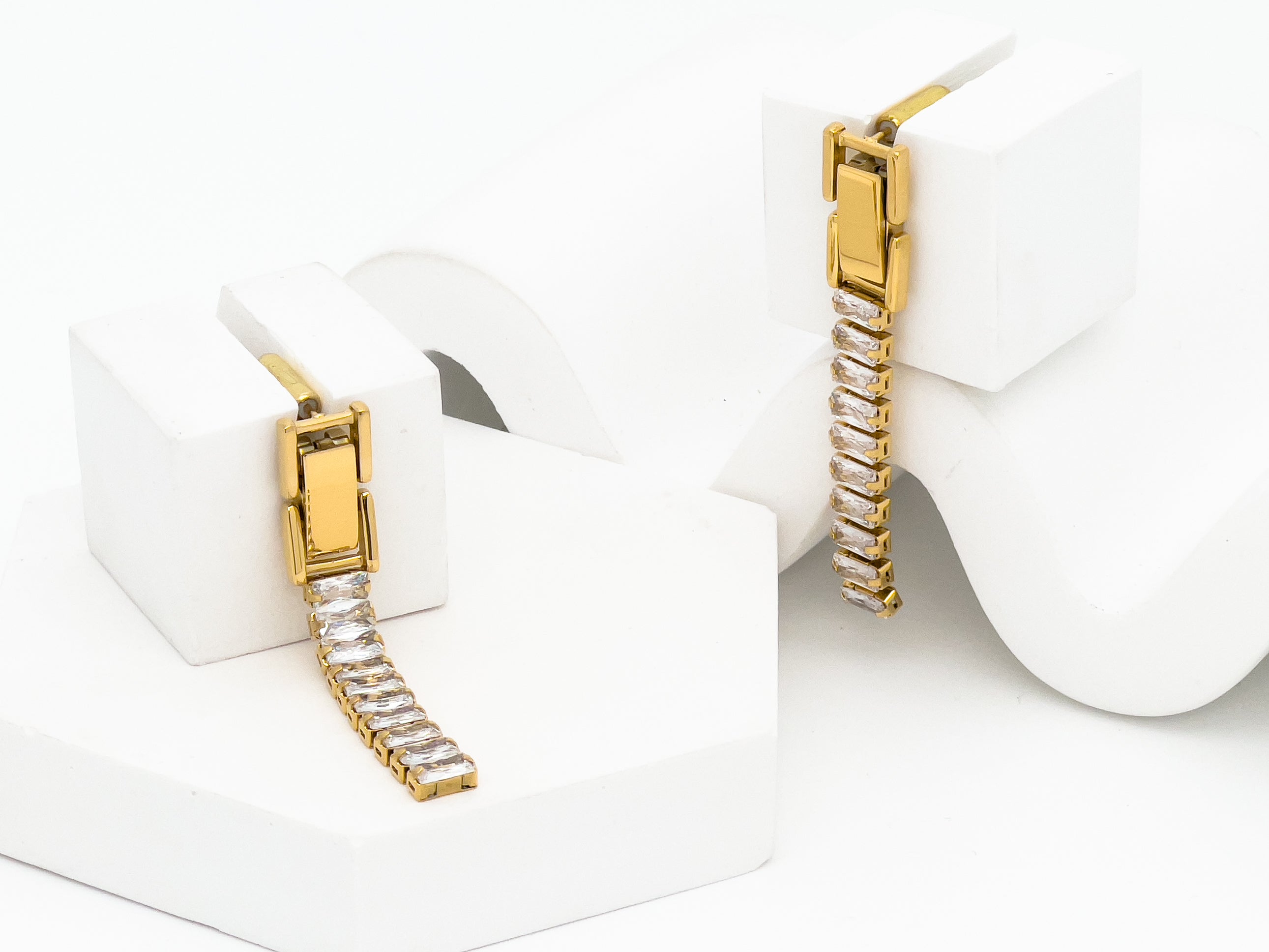 Multiwear Diamond on gold buckle drop earrings